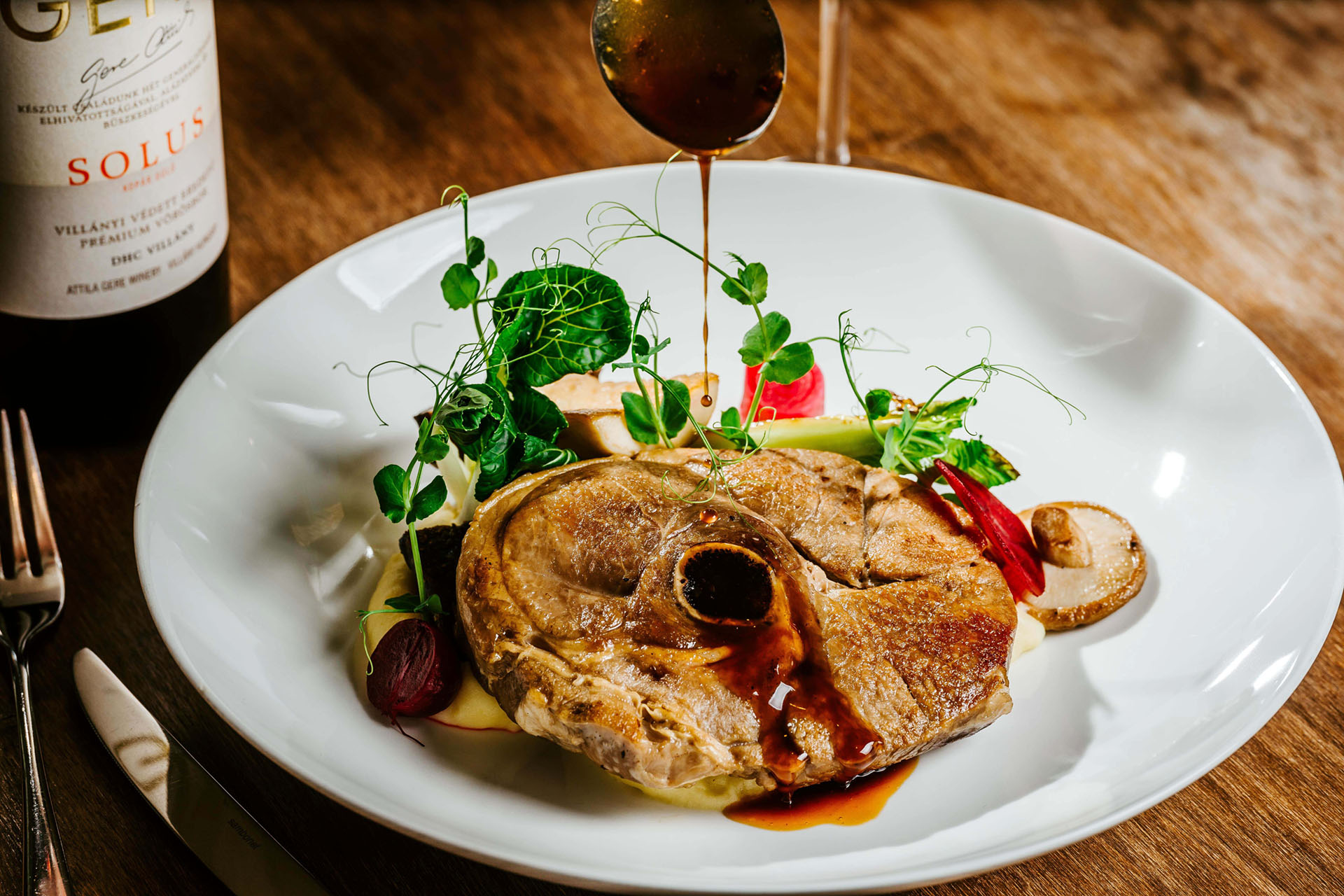 Bárány ossobuco, a Mandula Étterem örök slágere